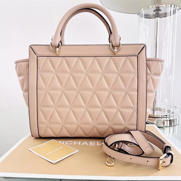 NWT Michael Kors Quilted Satchel Beige Oyster Vivianne Large Zip Shoulder Bag - Picture 5 of 12